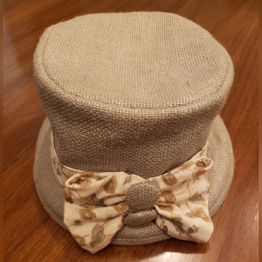 Monika Turtle Womens Hat Tan with Bow
